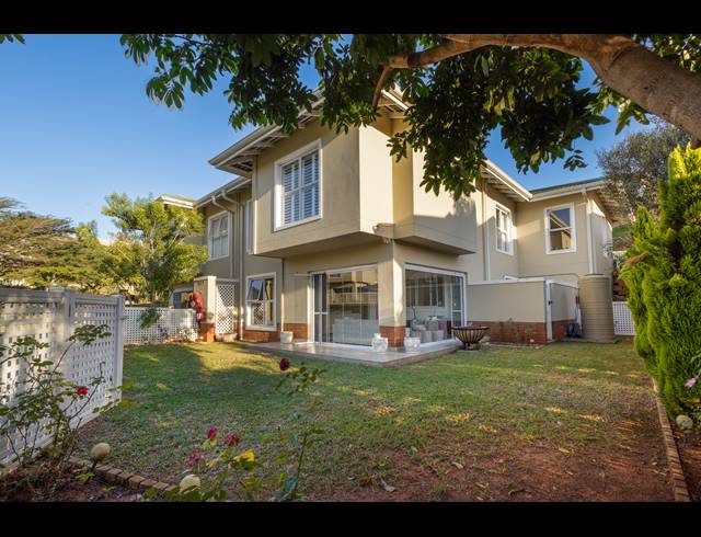 3 BEDROOM TOWNHOUSE FOR SALE IN KINDLEWOOD ESTATE